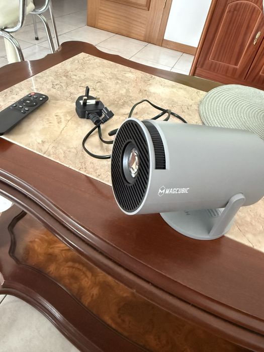Projetor HD, Novo!