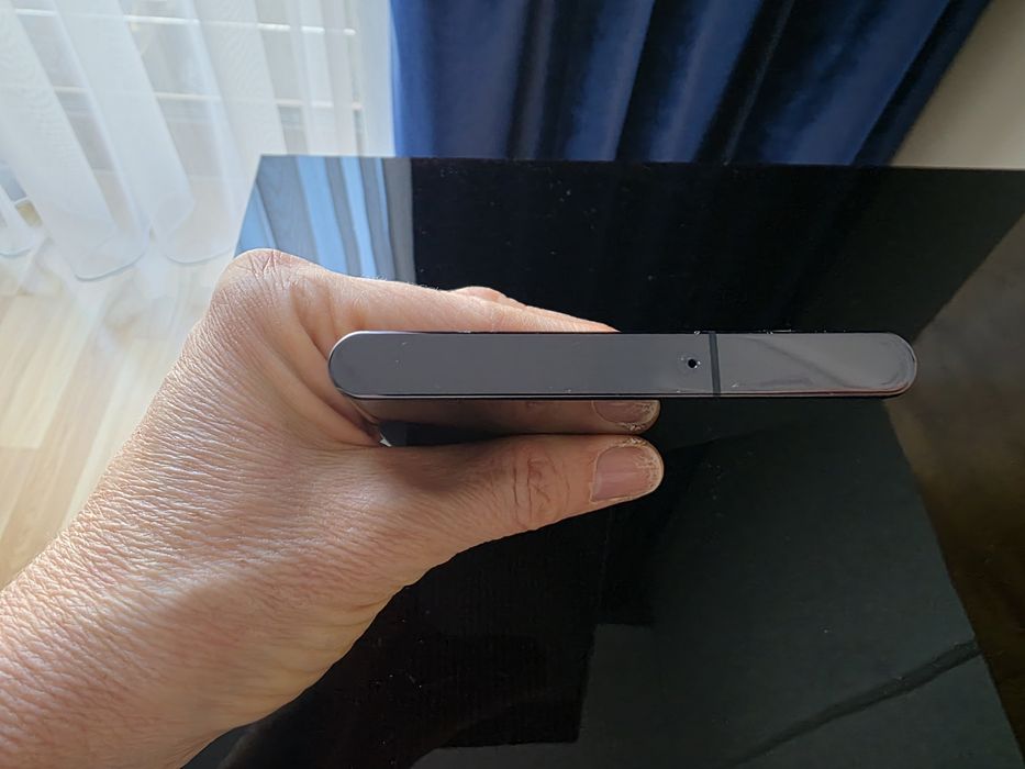 Samsung Galaxy S 22 ultra+ słuchawki gratis