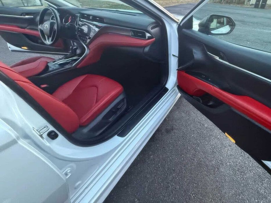 Toyota Camry XSE      2020