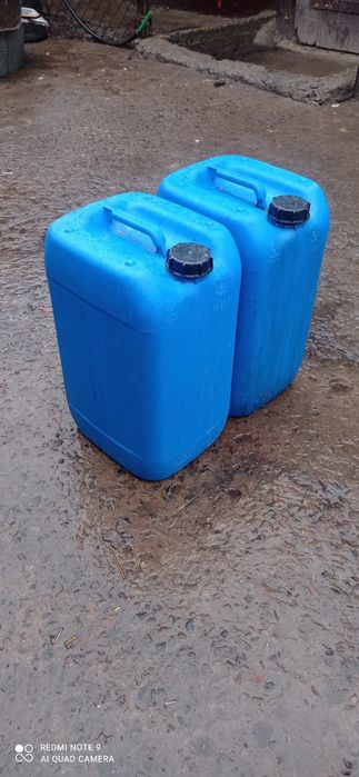 Продам каністри 20л 25л 10л