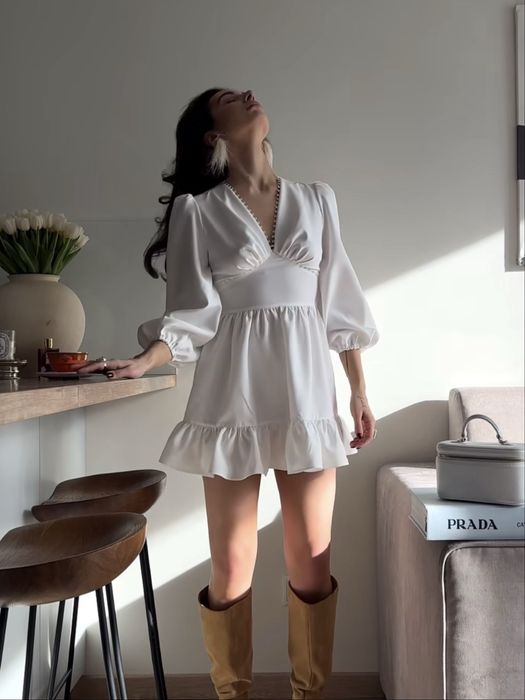 Сукня біла бренду “queen and be”