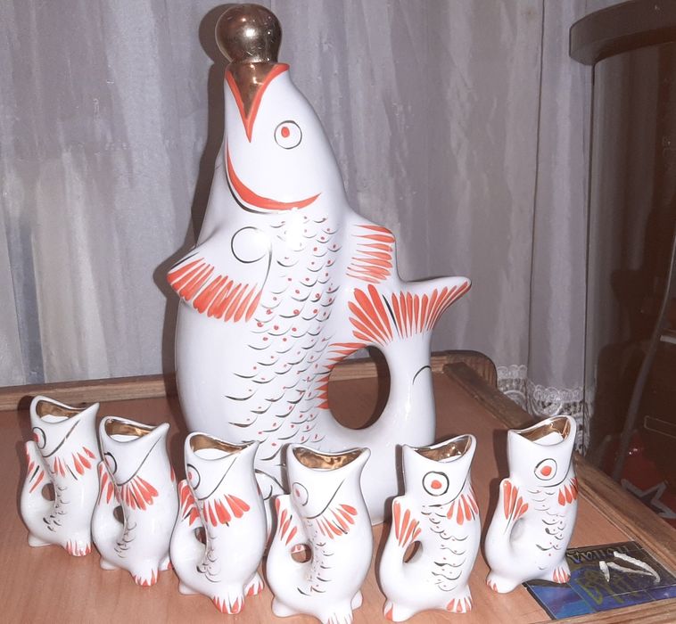 Фарфоровый сервиз СССР для коньяка. Рыбка и рюмочки рыбки 6 шт. идеал