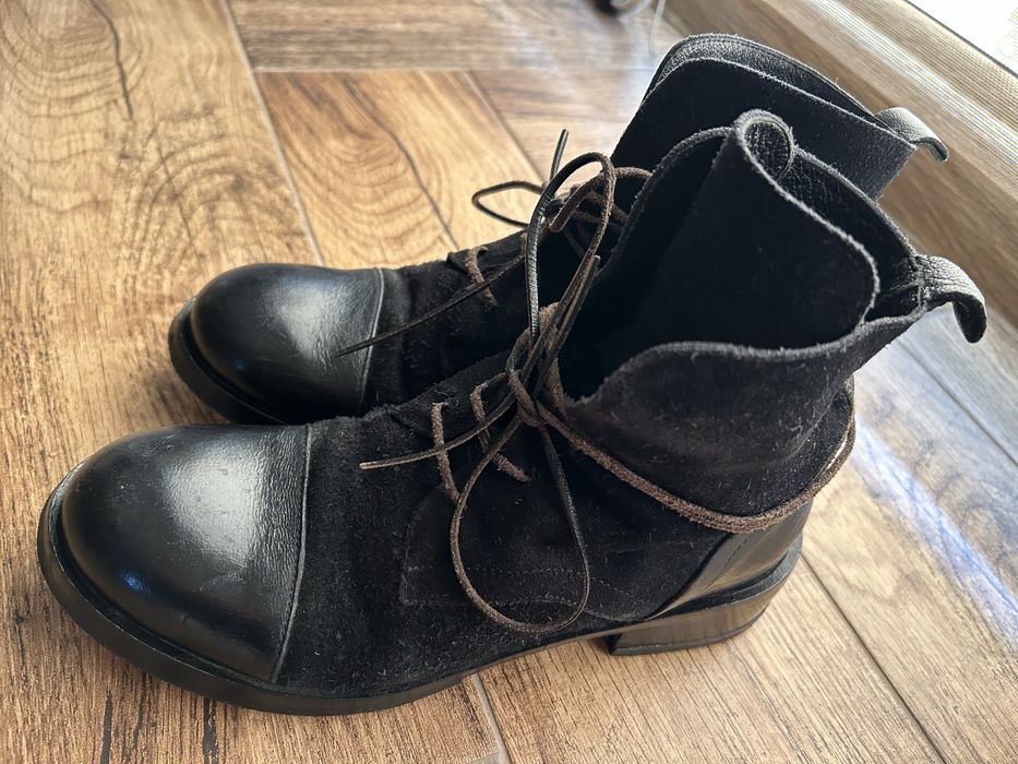 Zamszowe jesienne  buty Venezia r 37
