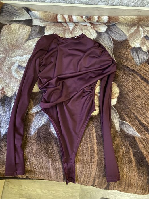 Жіноче елеганте боді. Жіноче боді з камінням