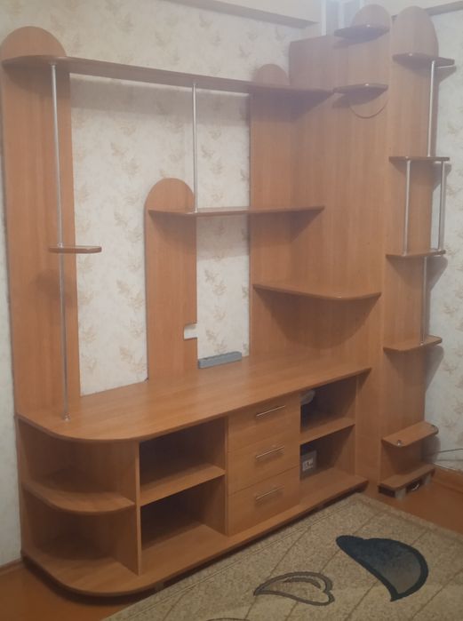 Стінка під телевізор