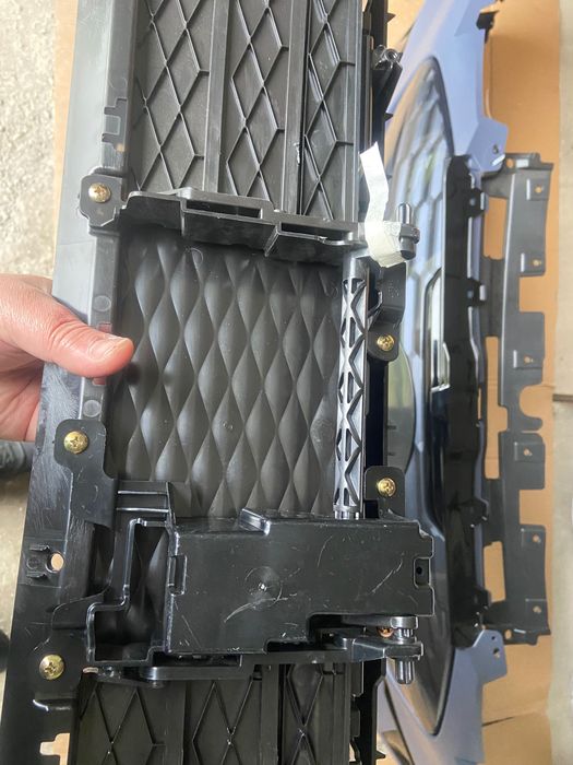 FORD MUSTANG Mach-E бампер передний GT 2021-2024 LK9Z-17D957-BAPTM