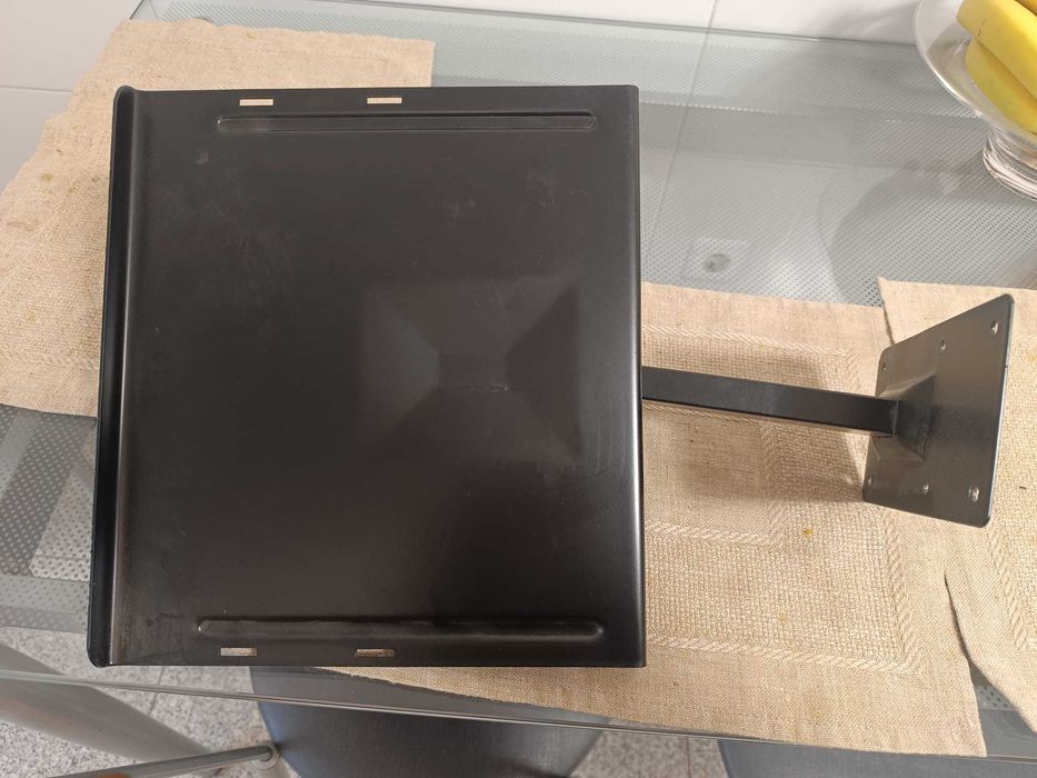 Suporte de parede para TV, cd ou Video