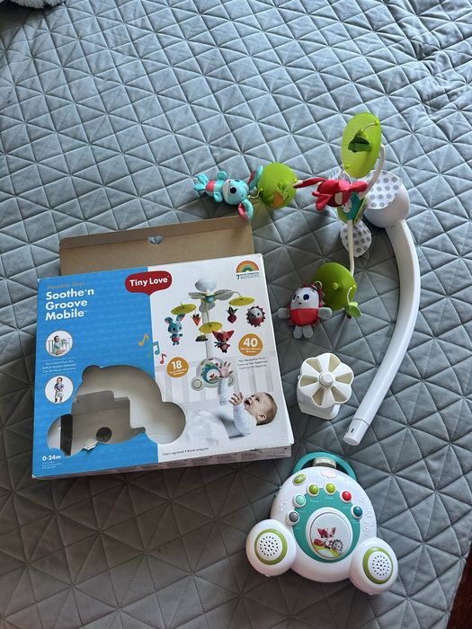 Мобіль карусель музичний для немовлят на ліжечко tiny love