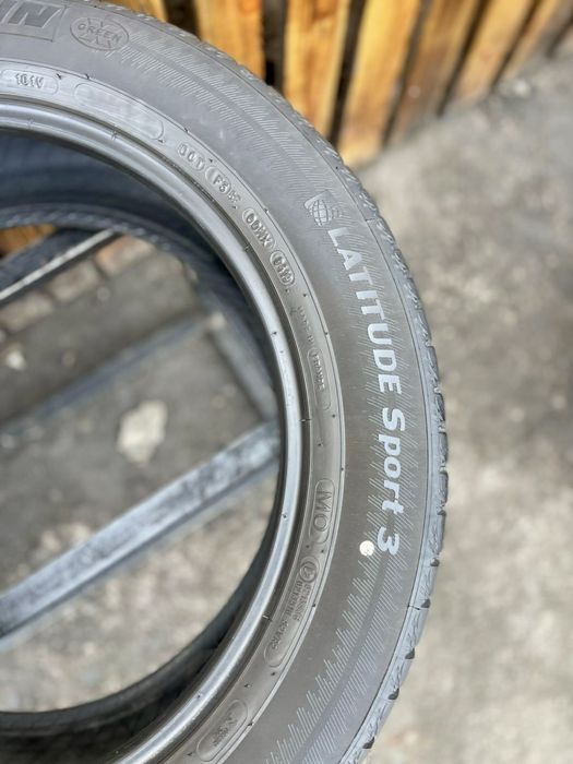 Літні шини 235/55 r19 Michelin