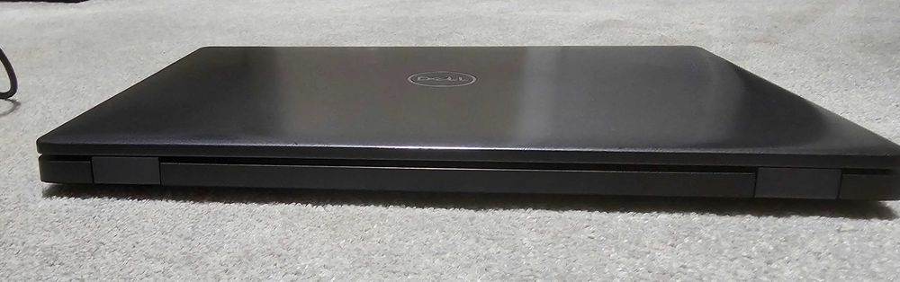 Laptop Dell 5400 i5 8gen. 8GB RAM, Dysk m.2 256 GB. klawiatura PL. wys