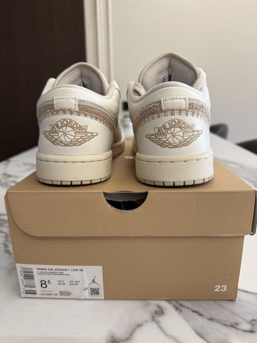 Жіночі кросівки Nike Air Jordan 1 low se, р. 39