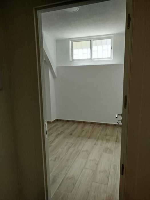 Alugar escritório/ atelier/ serviços