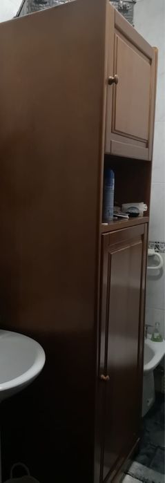 Estúdio Madeira Maciça + 2 colchões + Escrivaninha de Estudo (usado)