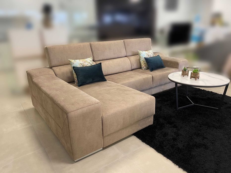 Sofá Chaise Esq. Moderna cor cast c/2,75MT