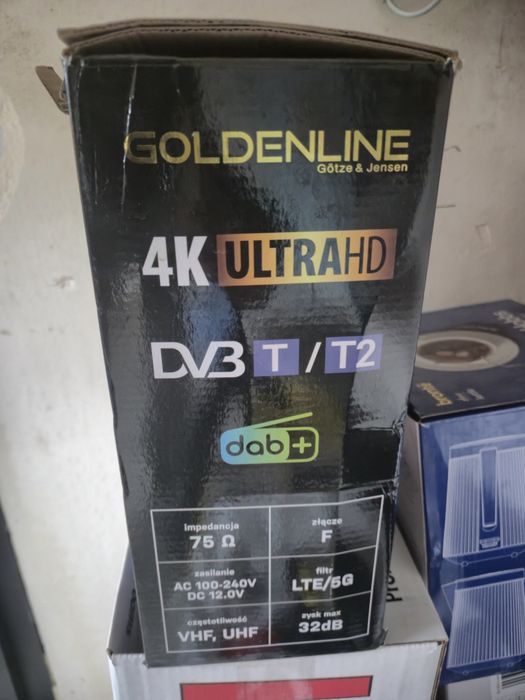 Antena DVB-T2 dookólna