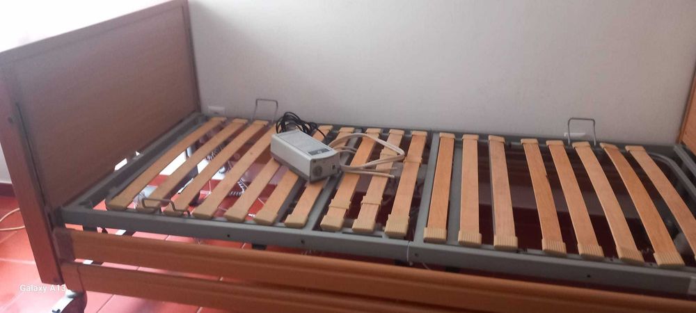 Cama Ariculada C/ colchão antiescaras