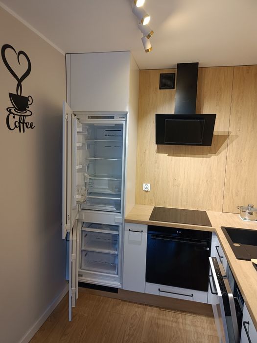 Dwupokojowe mieszkanie po generalnym remoncie