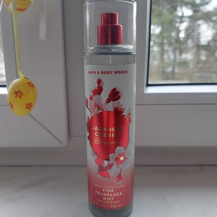 Mgiełka do ciała Bath & Body Works -236ml