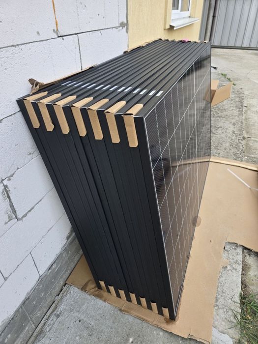 Сонячні панелі TW Solar Tongwei 470 Black Frame наявність Київ
