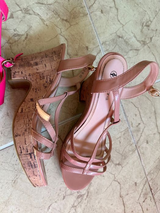 Жіночі босоніжки,туфлі розмір 39