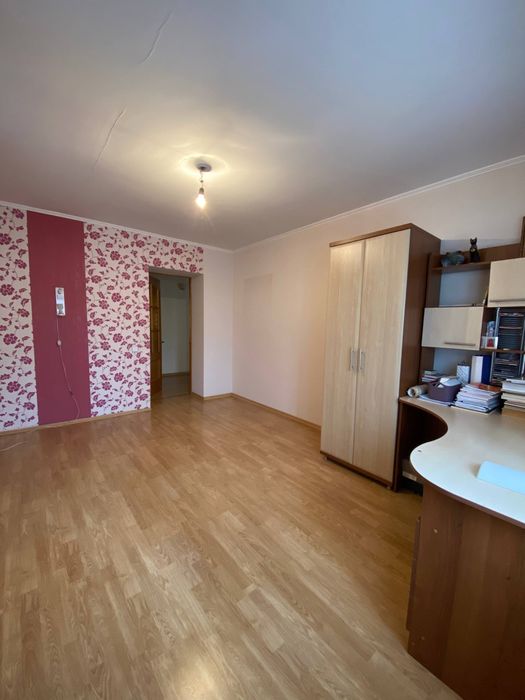 Продаж квартири 160 м2  ЦЕНТР Автономне опалення!