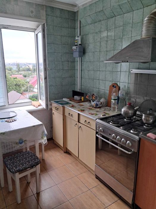 Сдам 2-хкомн.квартиру на Бородинском