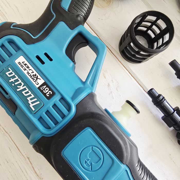 Makita VC 60 4T: новая аккумуляторная мойка 36V + батарея 6Ah