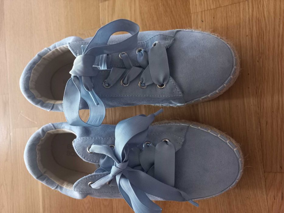 Espadryle na grubej podeszwie BullBoxer błękitne r.38