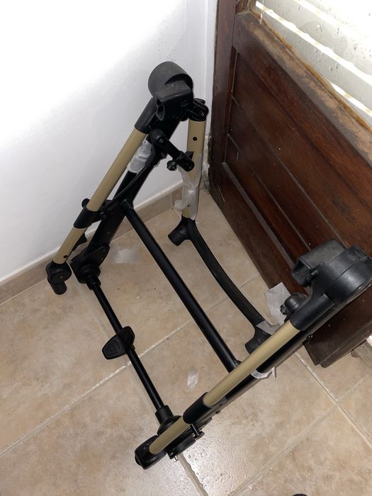 Carrinho de bebe trio