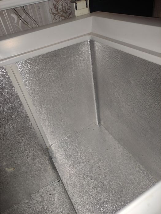 Ларь Liebherr 300 литрів