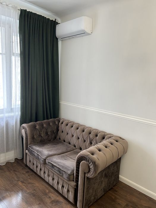 Красива квартира в самому центрі міста з виглядом на  Либідь Плаза.