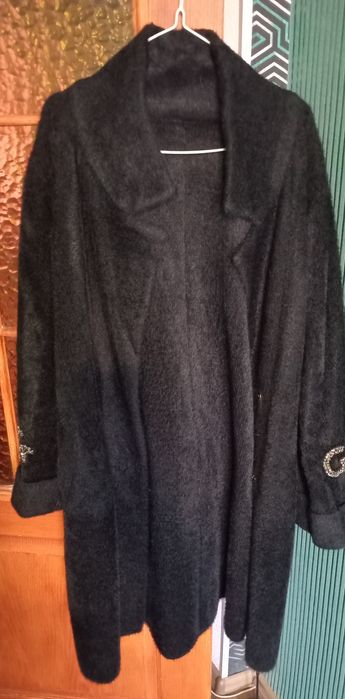 Продам пальто женское (альпака), б/у