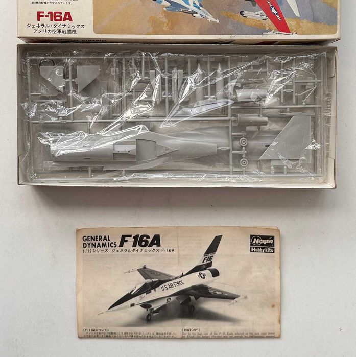 Hasegawa_General Dynamics F-16A. ESc.1:72. Como novo.