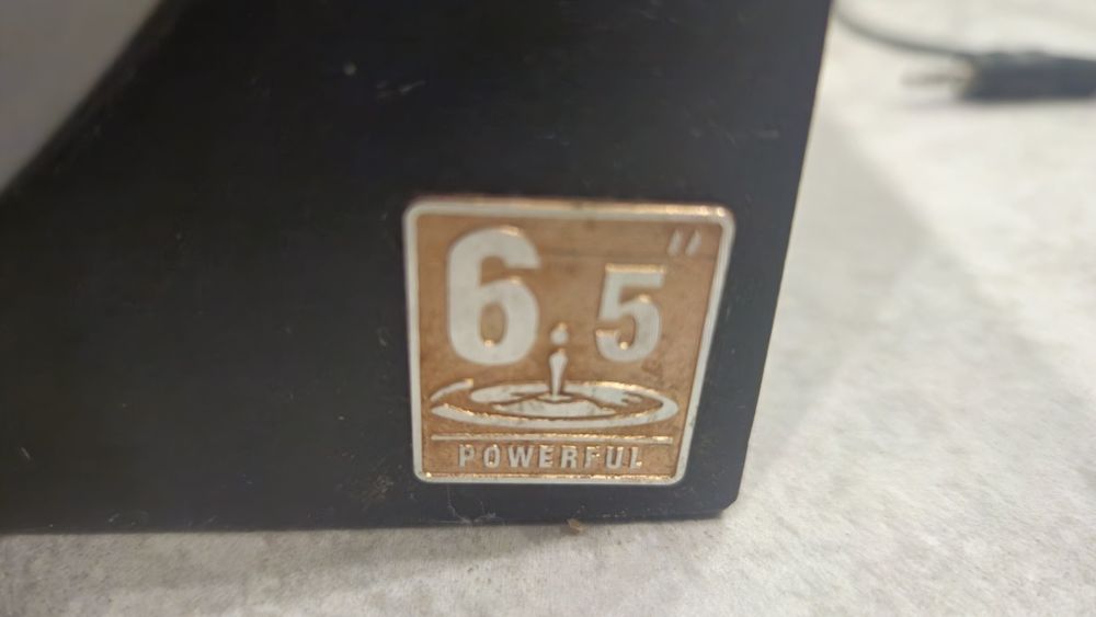 Акустичні комп'ютерні колонки F&D 2.1 A320.