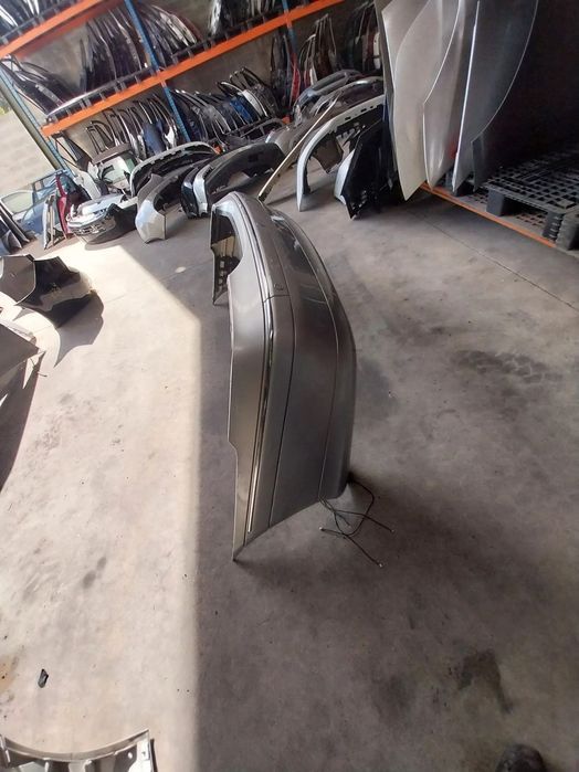 Para-choques tras Mercedes-Benz W203 com sensores 2002