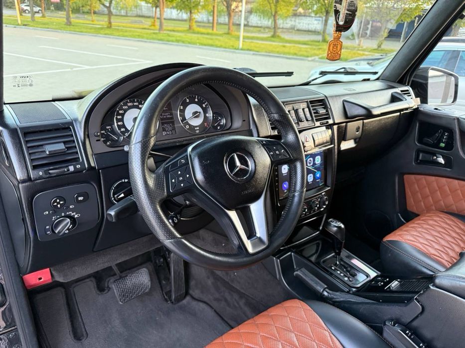 Mercedes-Benz G500