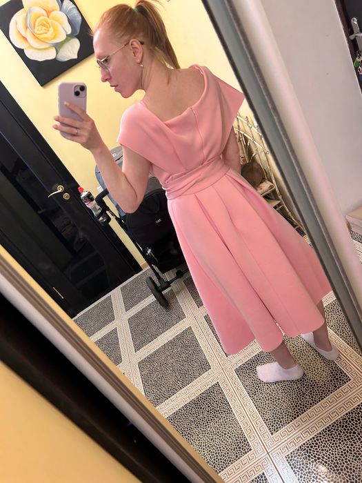 Сукня для свята рожева