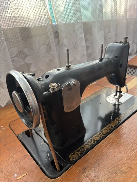 Швейна машинка!!!