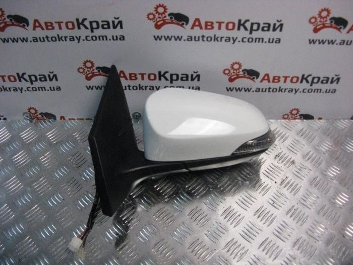 Зеркало левое, правое Toyota Auris Corolla 2012-2016р Аурис Королла