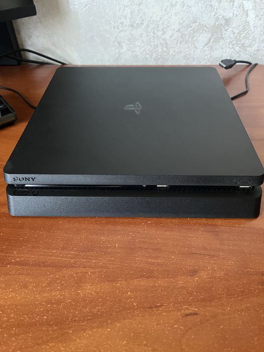 Playstation 4 Slim 500 GB