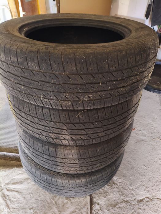 Продам шину автомобільну б/в R17  BARUM