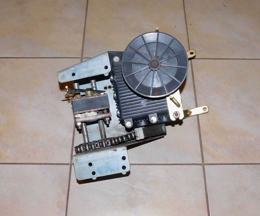 Kosiarka traktorek EL63 Stiga Castelgarden skrzynia biegów inne CZĘŚCI