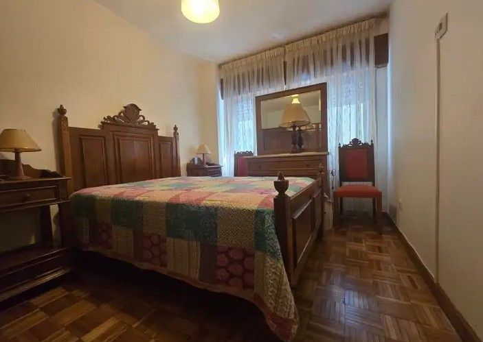 Alugo quartos em apartamento t3