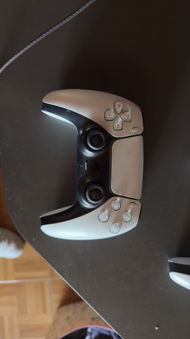 Comando PS5 DualSense – Praticamente Novo