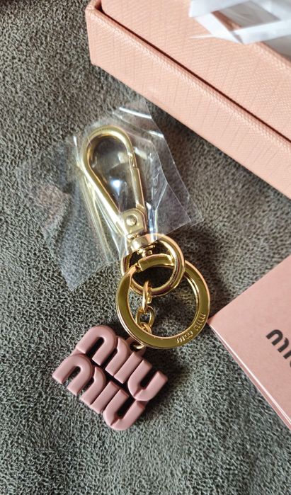 Brelok miu miu nowy