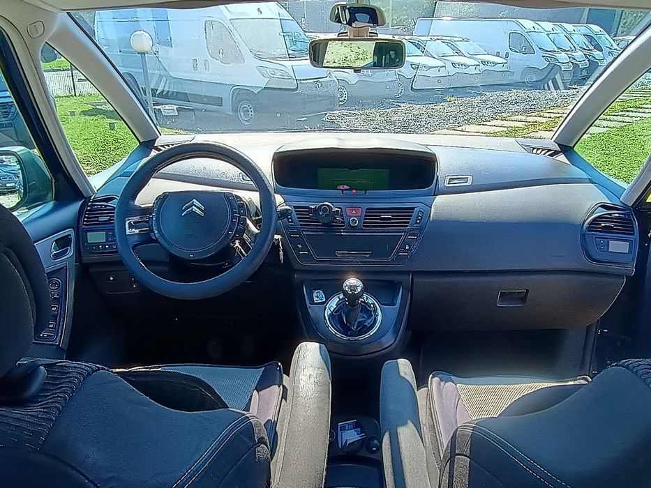 Продаю Citro?n C4 Picasso 2008 року.
Автомобіль був придбаний у Болгар