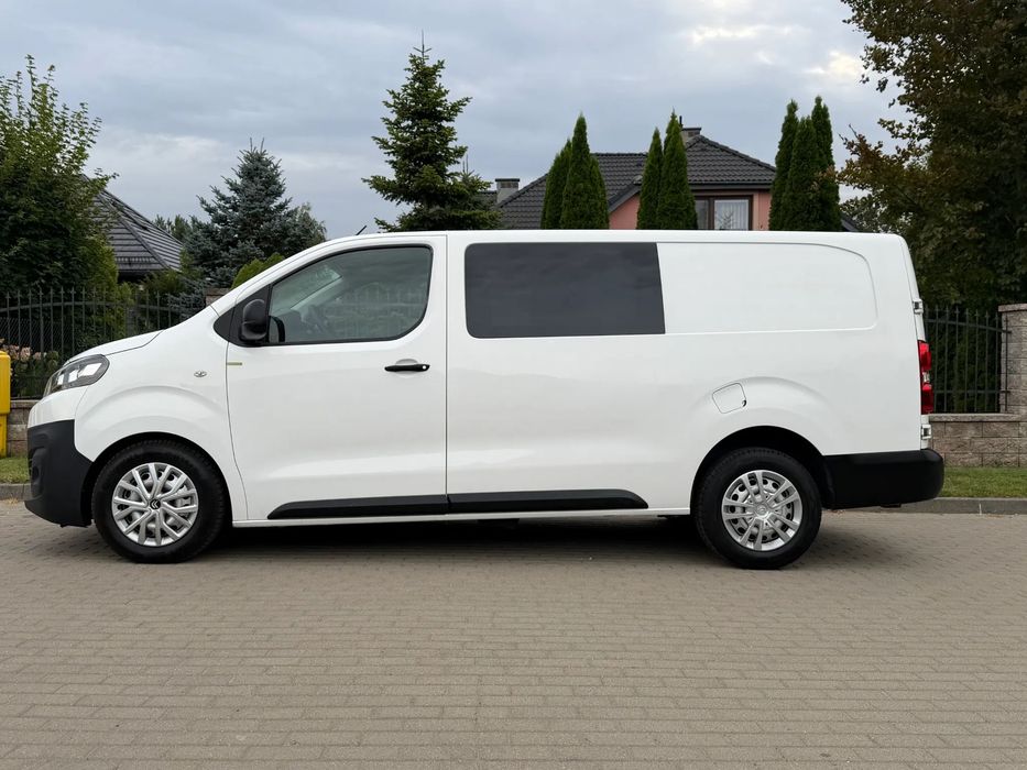 Citroën JUMPY DŁUGI LONG 5 OSÓB  2017r. 2.0d 180km  Automat  5 osób Długi long 23% brutto