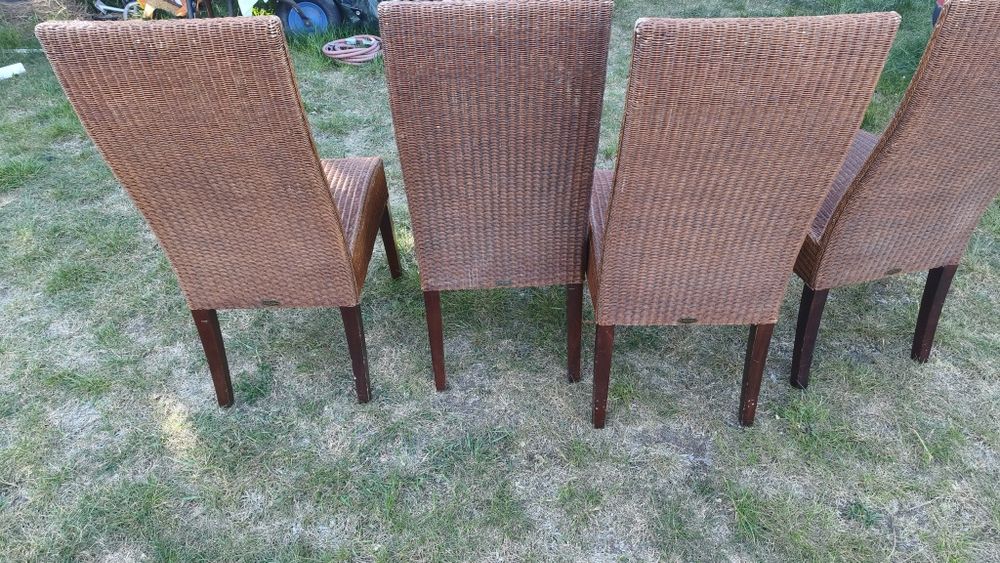 Krzesła rattanowe LLOYD LOOM