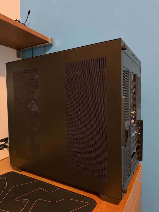 PC Gaming i9-9900K Radeon RX 9060XT RDNA Nitro+ 1TB SSD 32GB RAM
