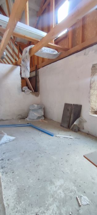 быстрый показ  В продаже  дом,  место отличное, газ, центральная вода на ж/м Покровский (Коммунар) - Кр. Камень - Парус